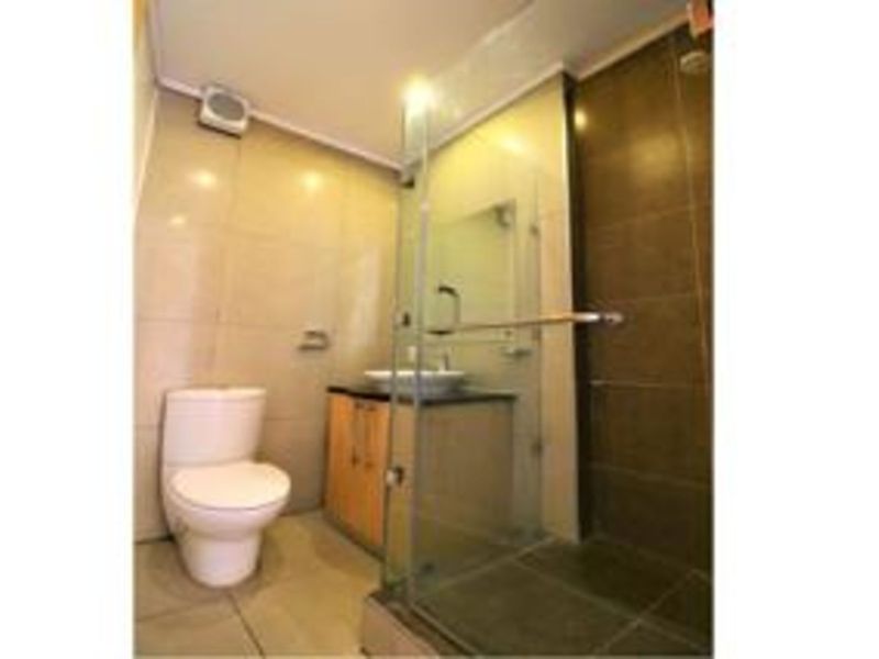 Apartment For Sale in Sandton Central - Photo 6