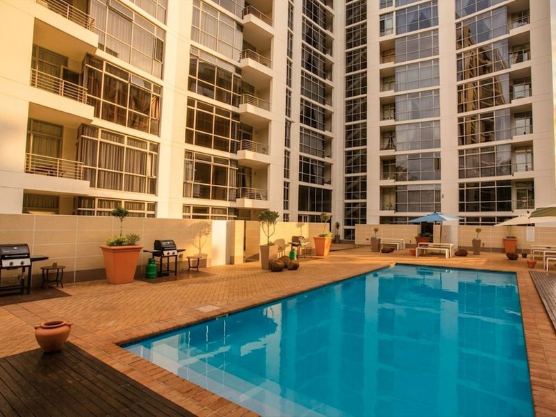 Apartment For Sale in Sandton Central - Photo 2