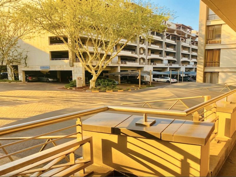 Apartment For Sale in Sandton Central - Photo 6