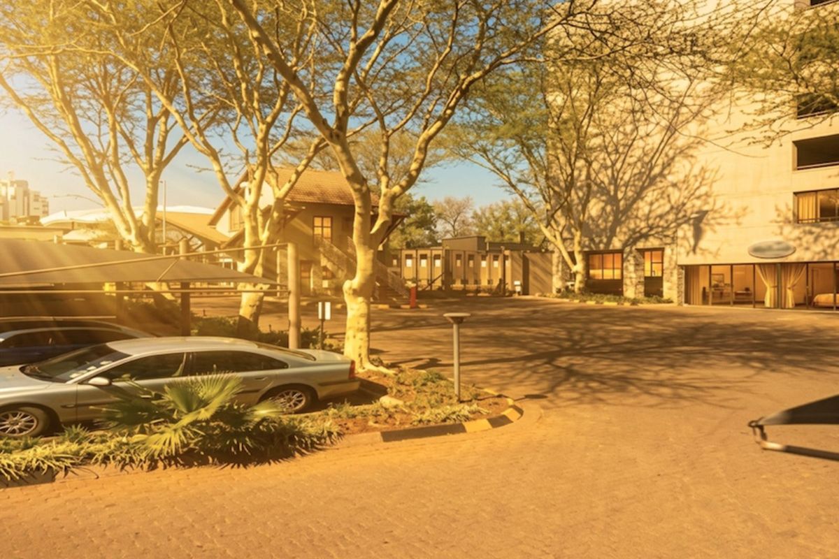 Apartment For Sale in Sandton Central - Photo 5