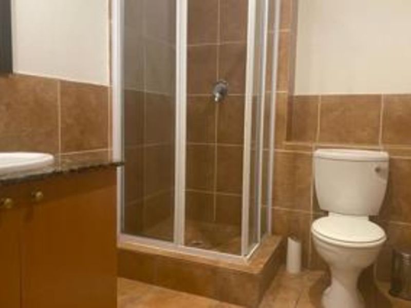 Apartment For Sale in Sandton Central - Photo 10