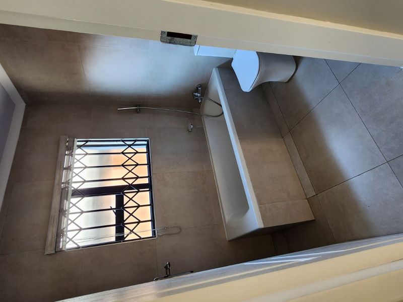 House To Rent in Secunda Central - Photo 7