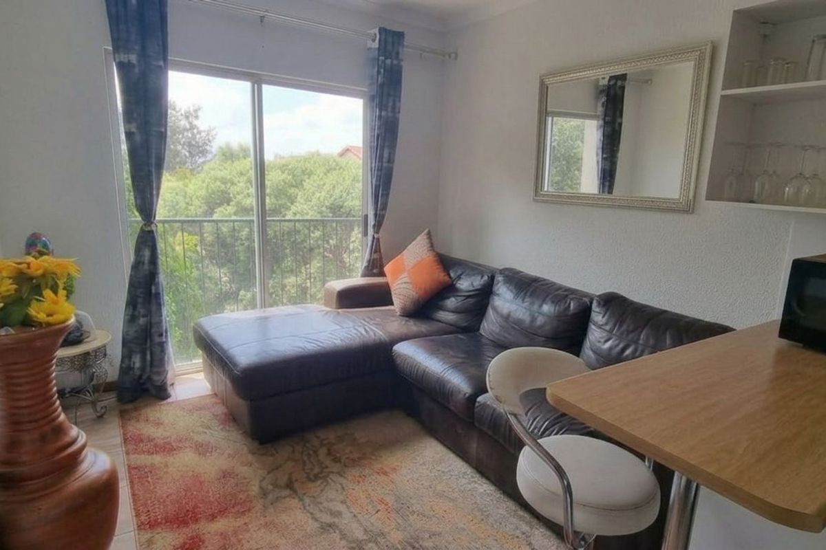 Apartment For Sale in Wilro Park - Photo 5