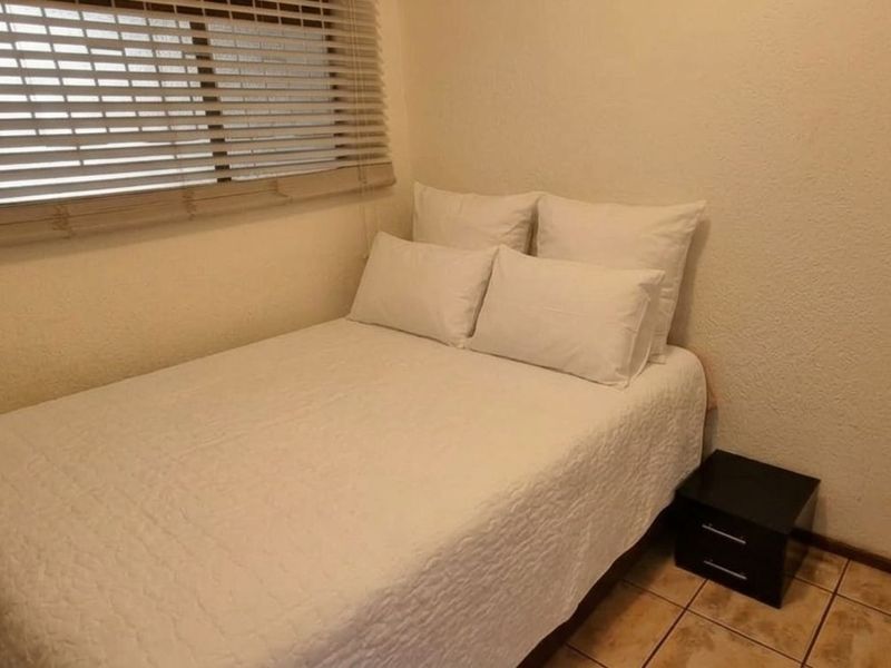 Apartment For Sale in Wilro Park - Photo 7