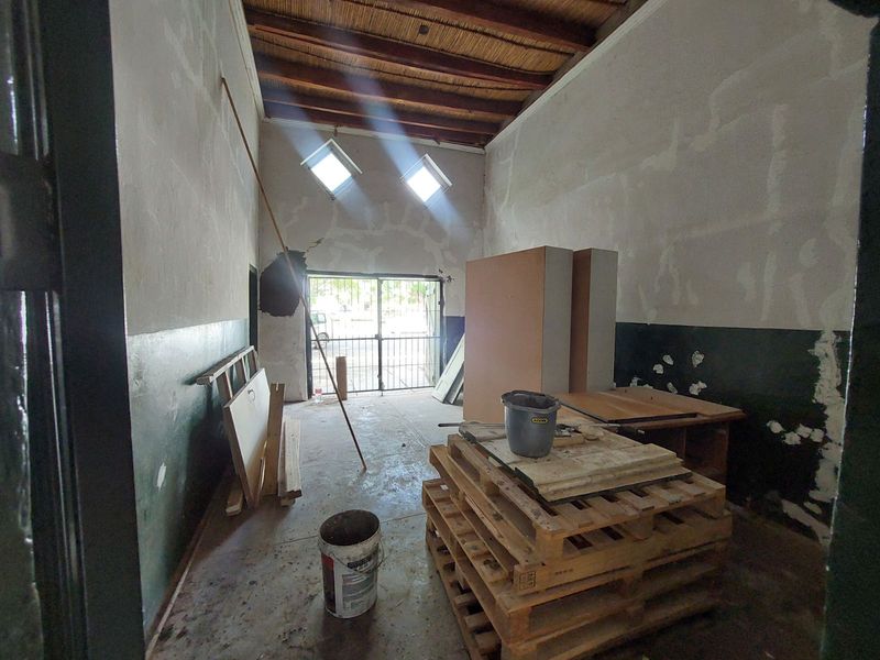 Office To Rent in Graaff-Reinet Central - Photo 3