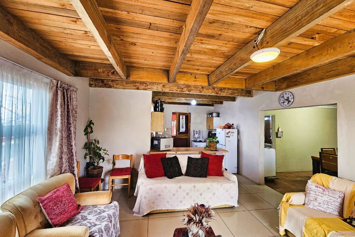 House For Sale in Pacaltsdorp - Photo 3