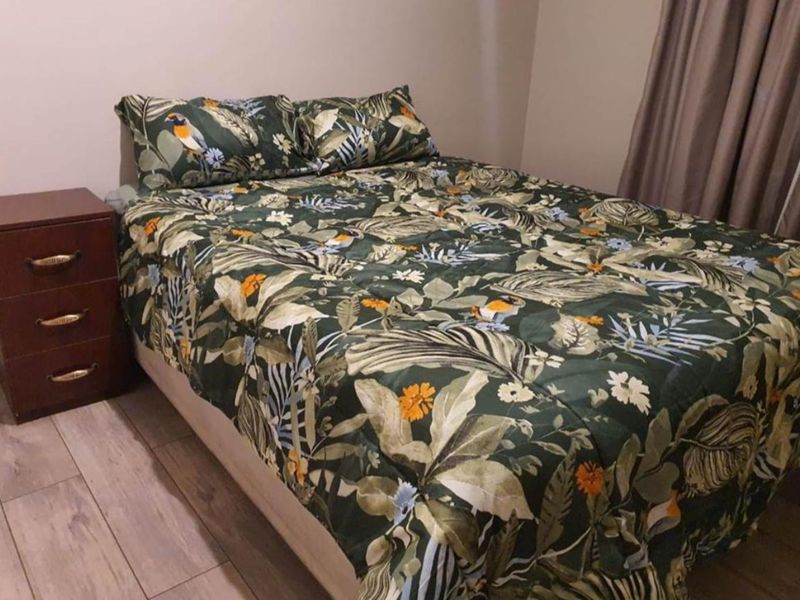 House To Rent in Sandown - Photo 10