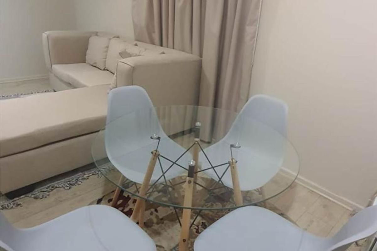 House To Rent in Sandown - Photo 4