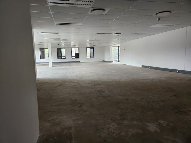 Commercial To Rent in Magaliessig - Photo 5