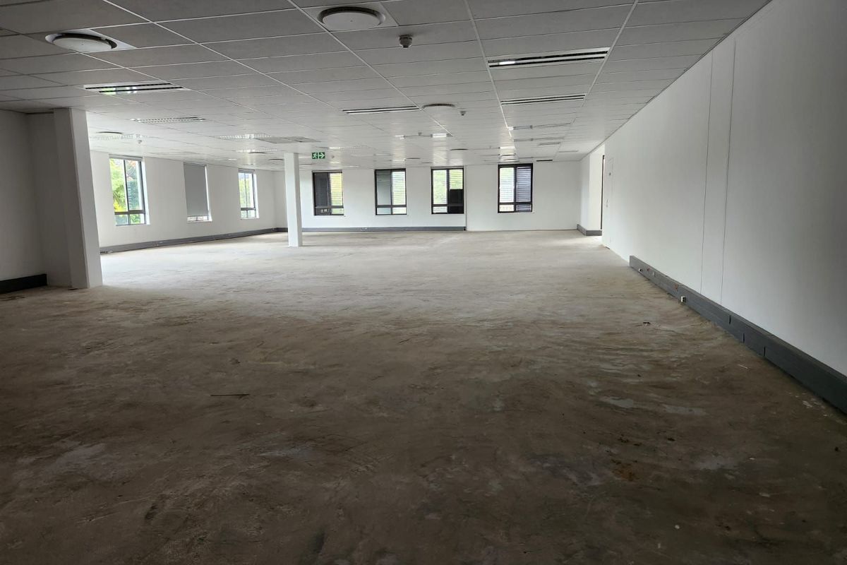 Commercial To Rent in Magaliessig - Photo 4