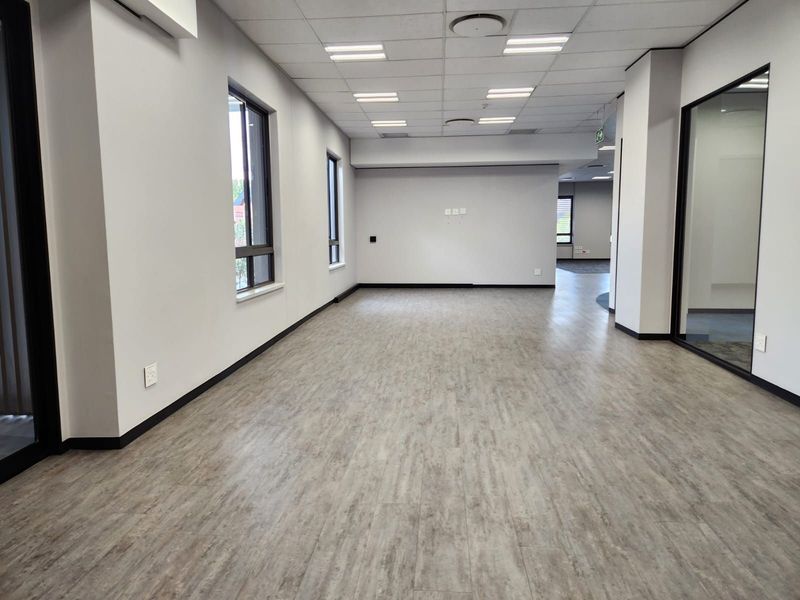 Office To Rent in Magaliessig - Photo 7