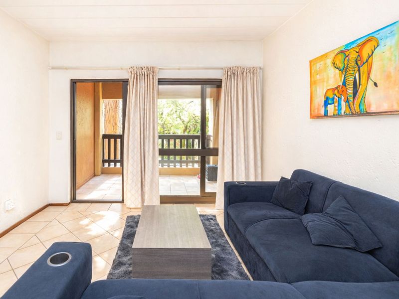 House For Sale in Lonehill - Photo 2