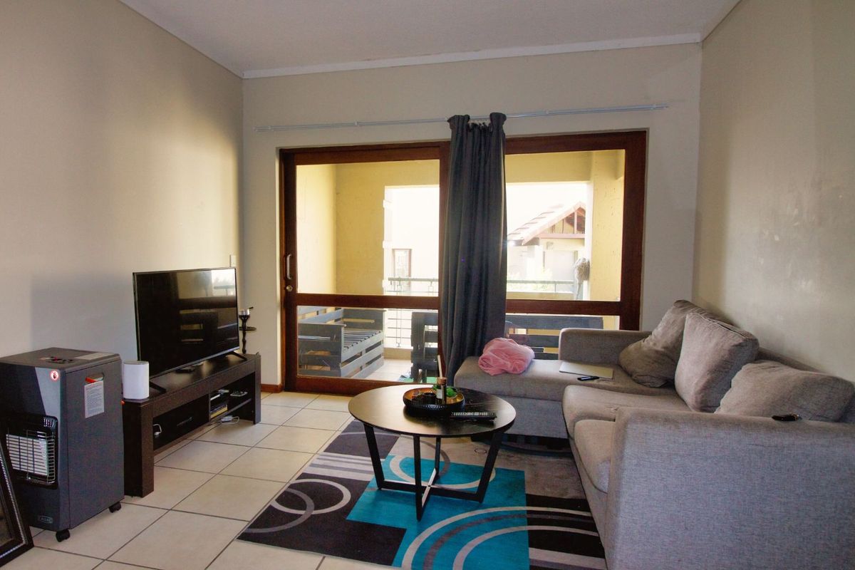 Apartment For Sale in Broadacres - Photo 3