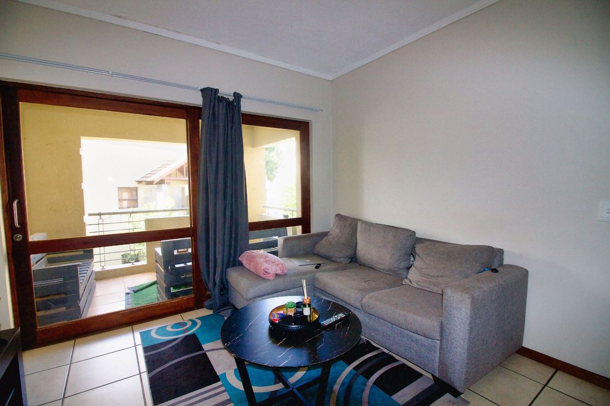 Apartment For Sale in Broadacres - Photo 4