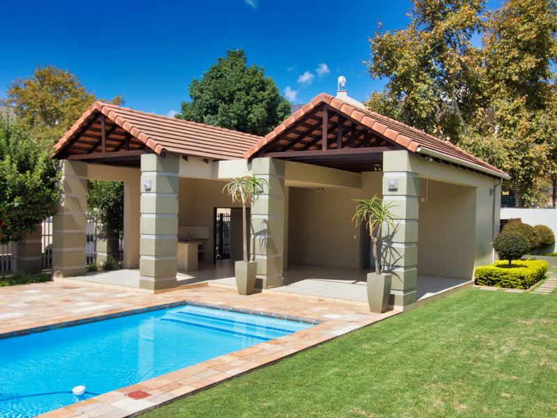 Apartment For Sale in Broadacres - Photo 2