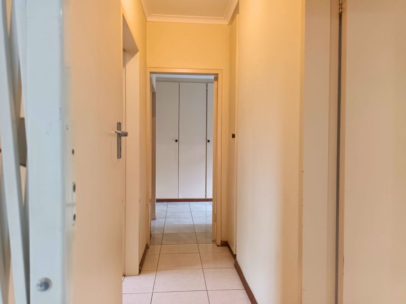 House For Sale in Garsfontein - Photo 10