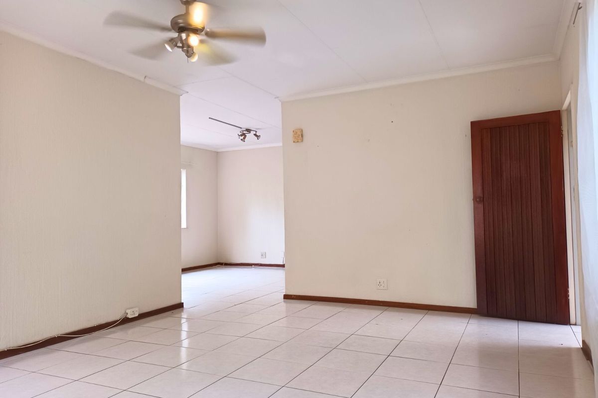 House For Sale in Garsfontein - Photo 3