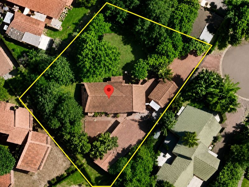 House For Sale in Garsfontein - Photo 3