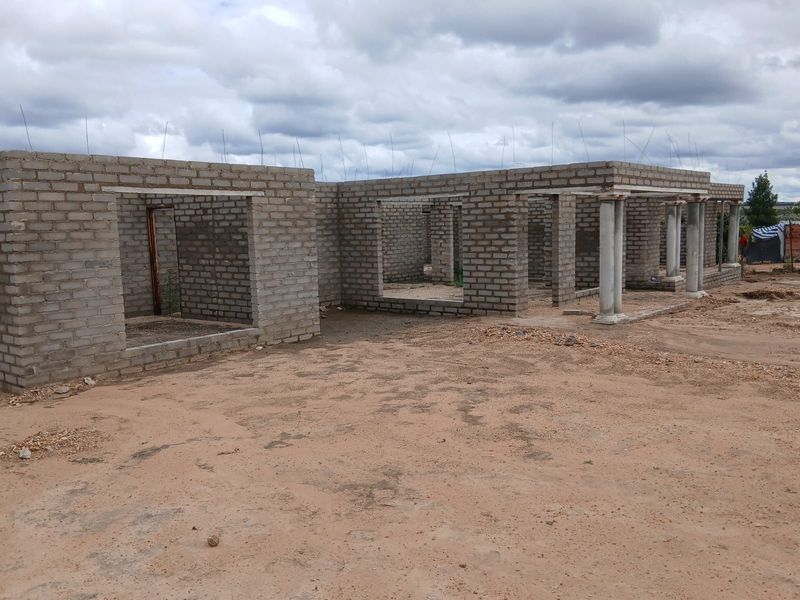 House For Sale in Moletji - Photo 3