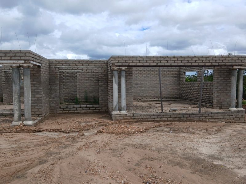 House For Sale in Moletji - Photo 5