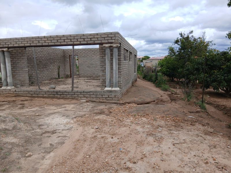 House For Sale in Moletji - Photo 4