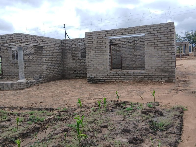 House For Sale in Moletji - Photo 10