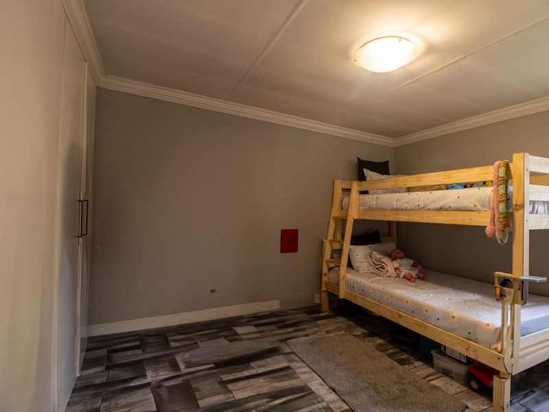 Townhouse For Sale in Doornpoort - Photo 10