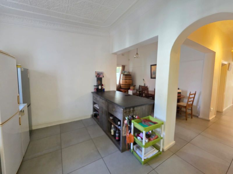 House For Sale in Beaconsfield - Photo 5