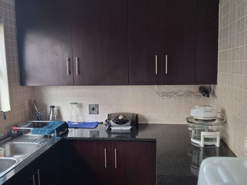 House For Sale in Theresapark - Photo 6