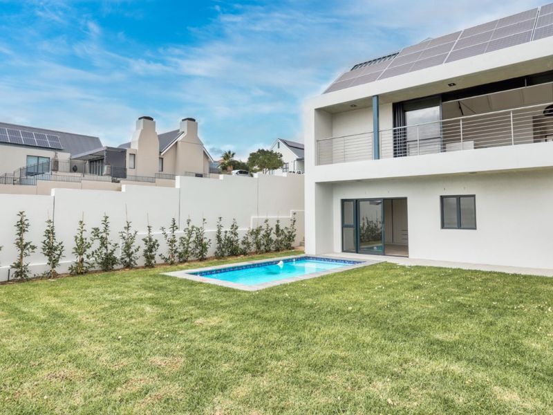 House For Sale in Mount Royal Golf Estate - Photo 4