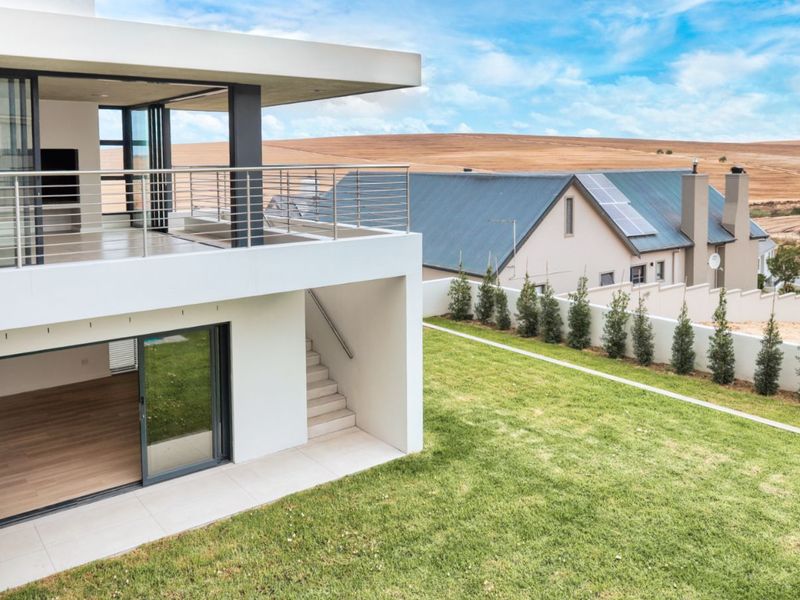 House For Sale in Mount Royal Golf Estate - Photo 8