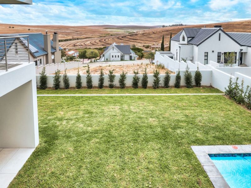 House For Sale in Mount Royal Golf Estate - Photo 7