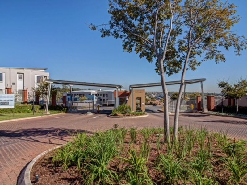 Apartment To Rent in Paulshof - Photo 3