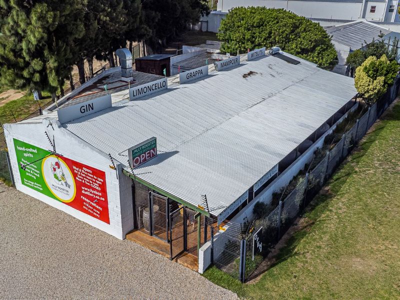 Retail For Sale in Stanford Rural - Photo 2