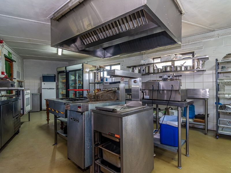 Retail For Sale in Stanford Rural - Photo 10