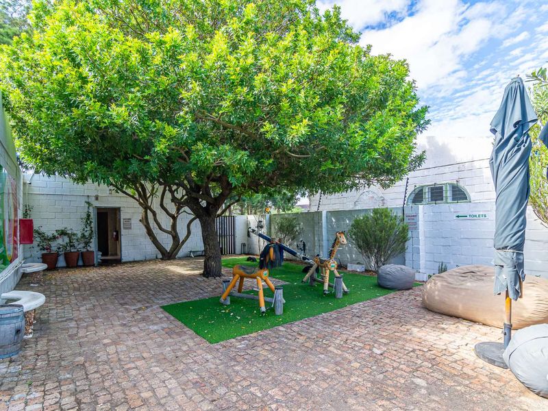 Retail For Sale in Stanford Rural - Photo 5