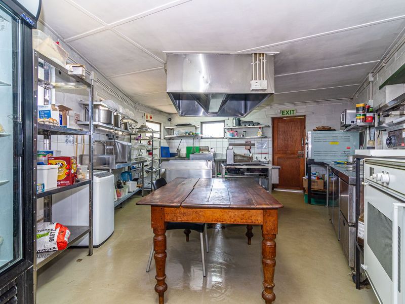 Retail For Sale in Stanford Rural - Photo 9