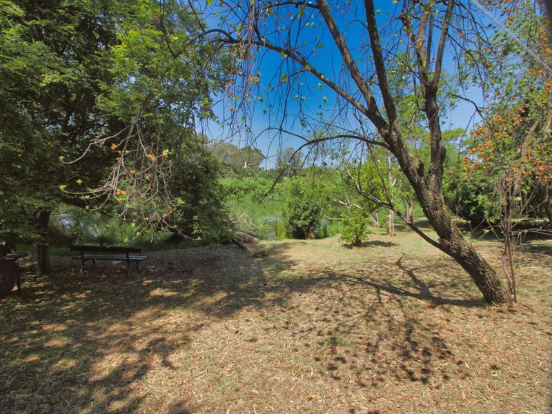 Apartment For Sale in Robindale - Photo 4