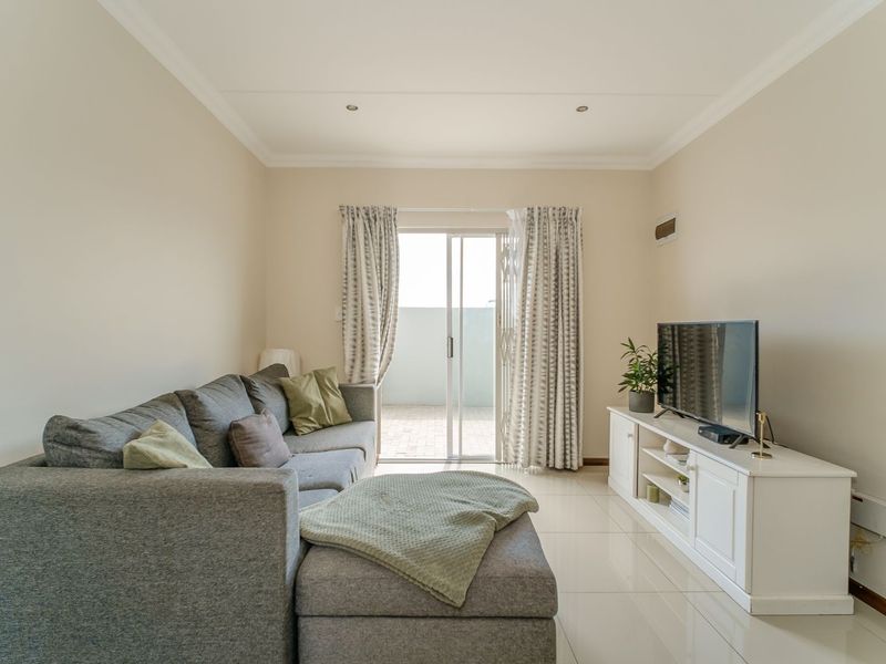 Apartment For Sale in Hagley - Photo 2