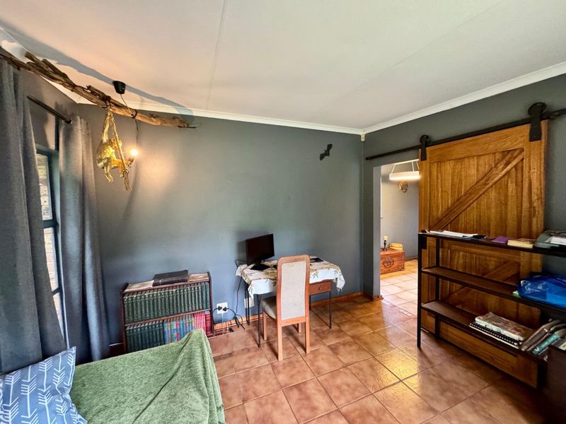 House For Sale in Secunda Central - Photo 5