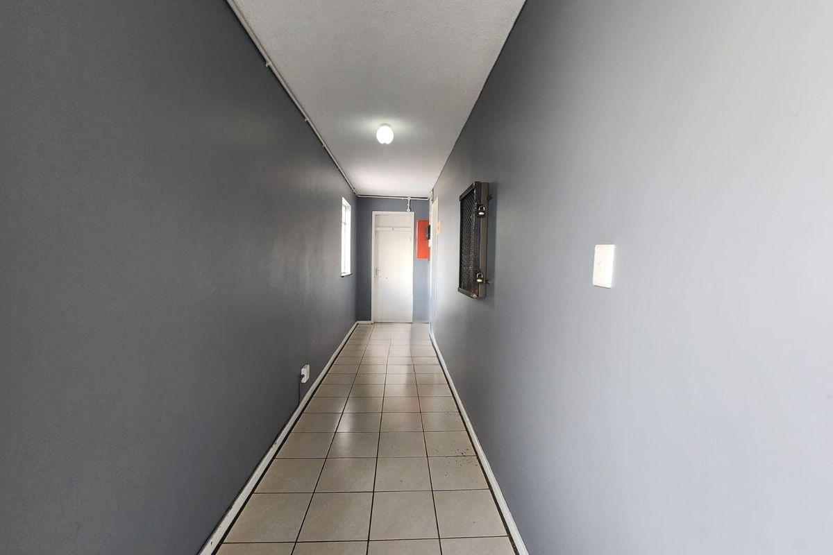 Business For Sale in New Park - Photo 3