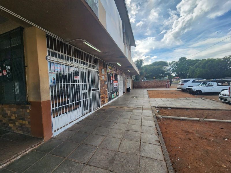 Business For Sale in New Park - Photo 2