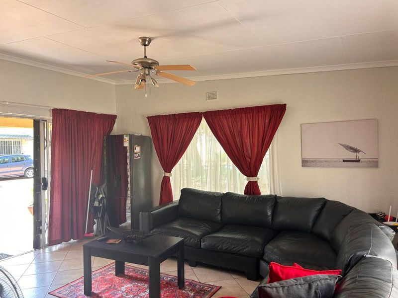 House For Sale in Moregloed - Photo 7