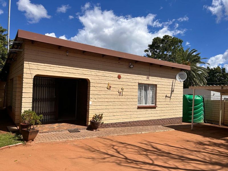 House For Sale in Moregloed - Photo 6