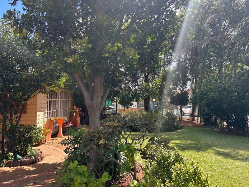 House For Sale in Moregloed - Photo 4