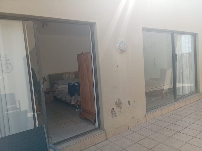 Apartment For Sale in Blackheath - Photo 9