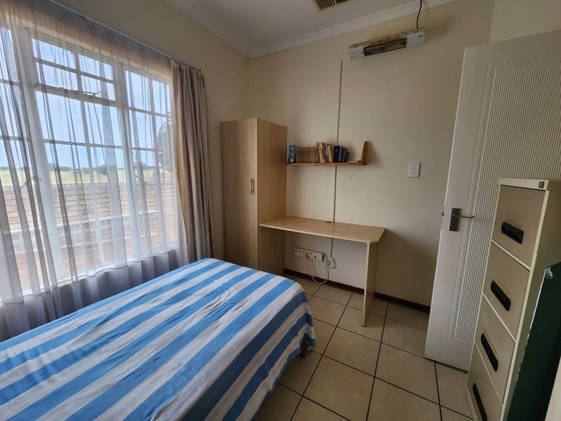 Townhouse For Sale in Minerva Gardens - Photo 9