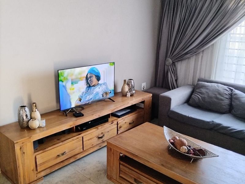 House To Rent in Soshanguve Ext - Photo 9