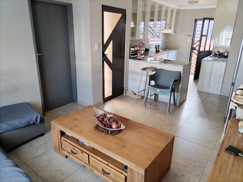 House To Rent in Soshanguve Ext - Photo 10