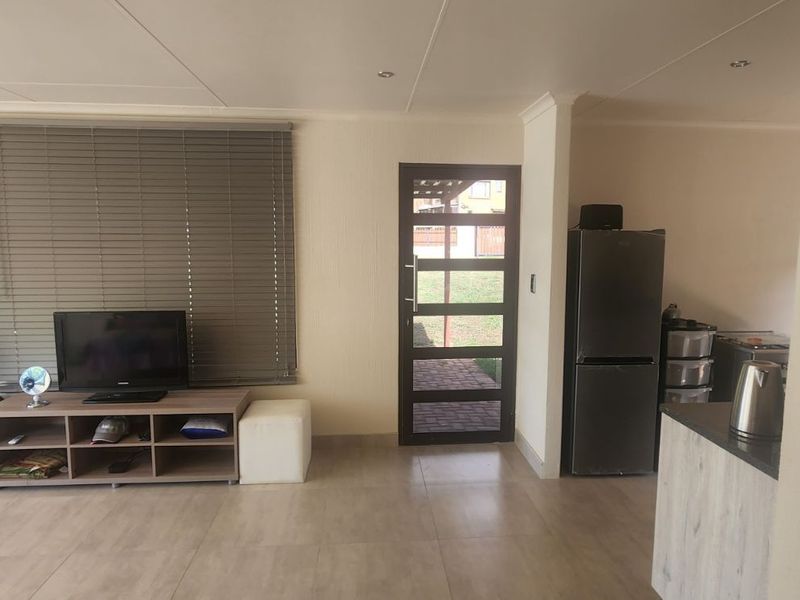 House For Sale in Vaal Marina Central - Photo 3